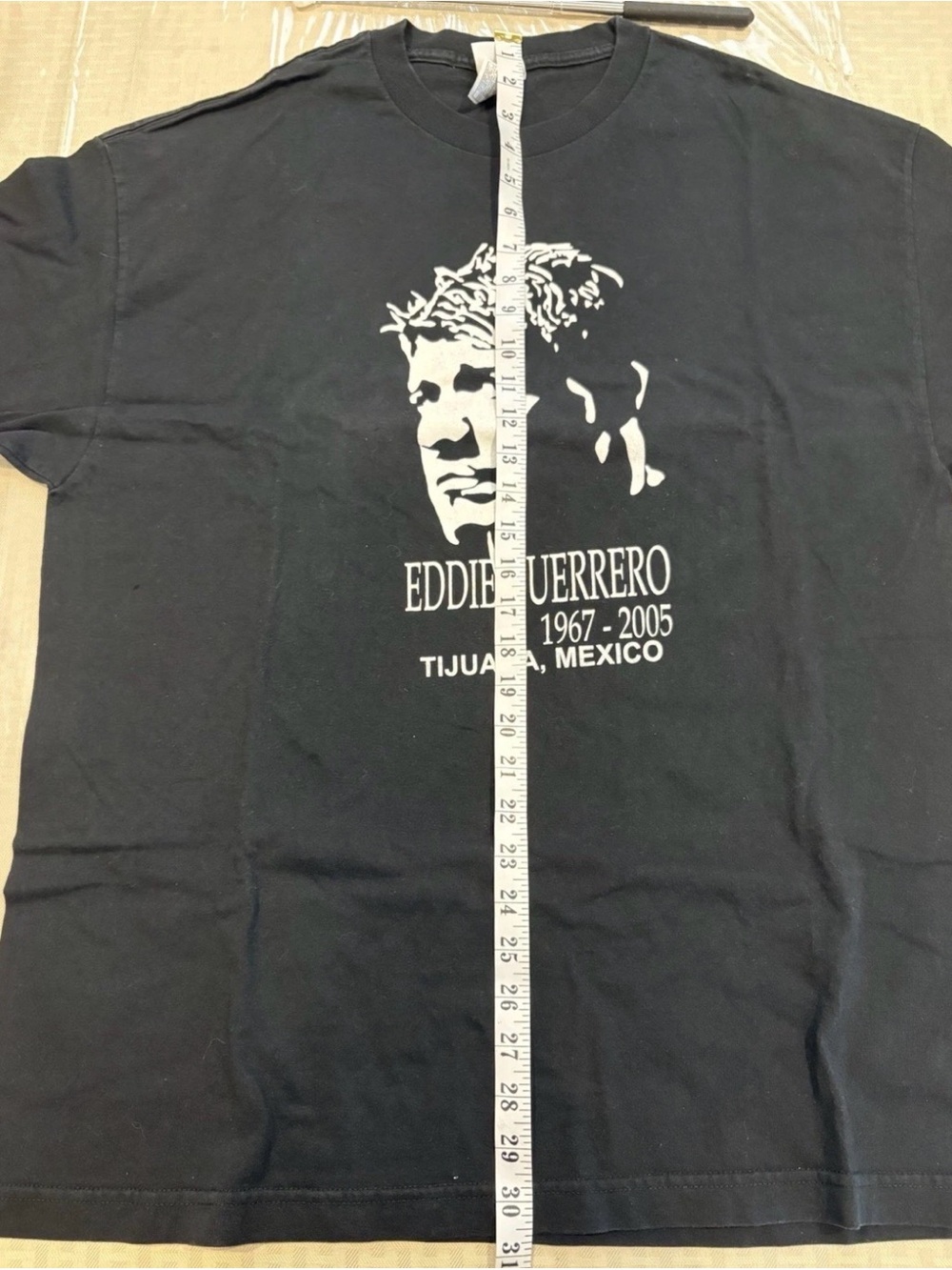 Vintage WWE Eddie Guerrero T-Shirt Size XL I’m Your Papi Wrestling Tribute Tee - Picture 7 of 7
